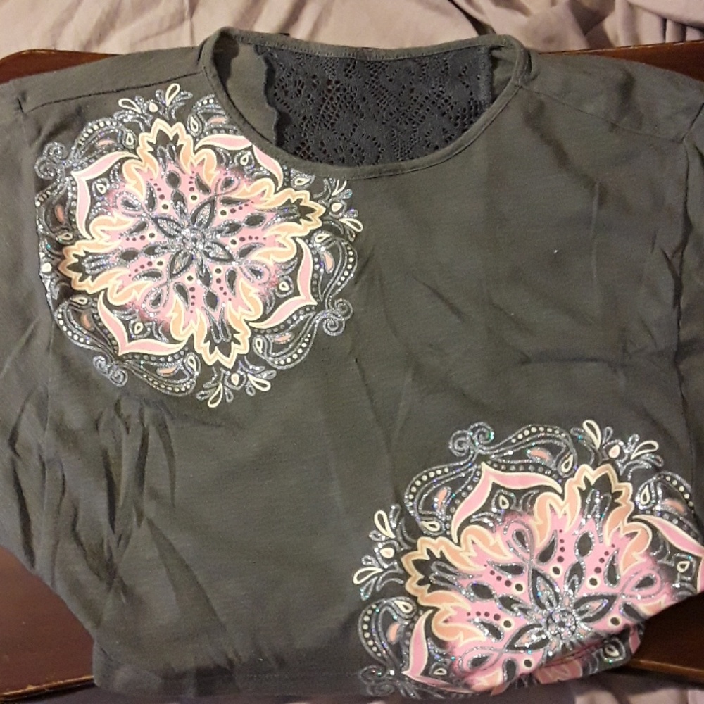 Girls Gray Pink Lace Half Shirt